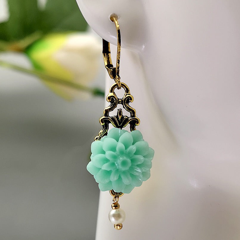 Chalcedony Flower Pearl Earrings